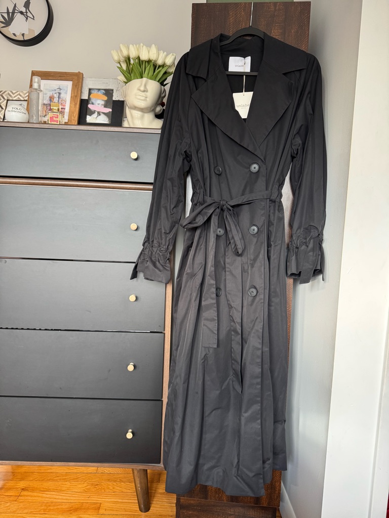 Unlabel European Brand Black Trench Coat With Sleeves Detail